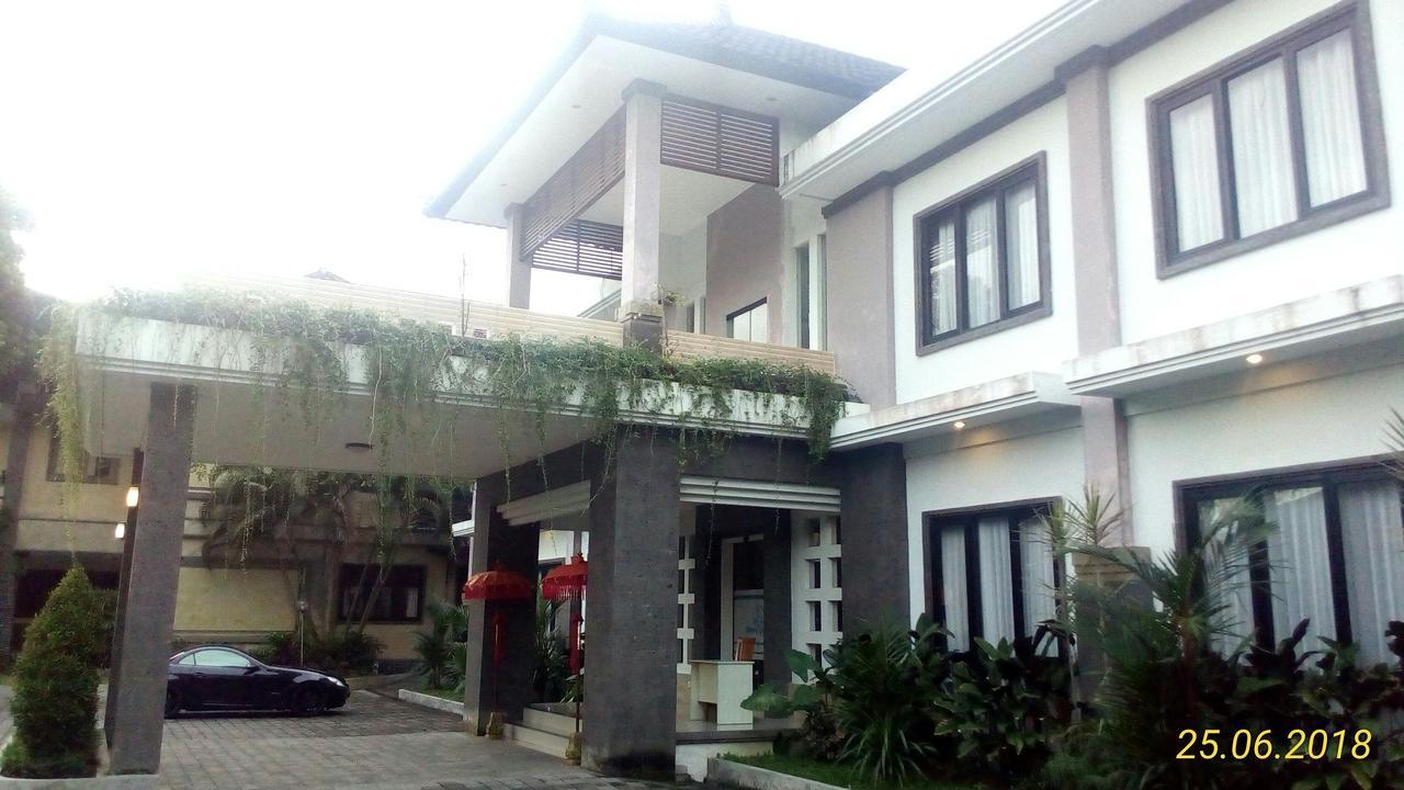 Dhyana Pura Hotel Mengwi Экстерьер фото