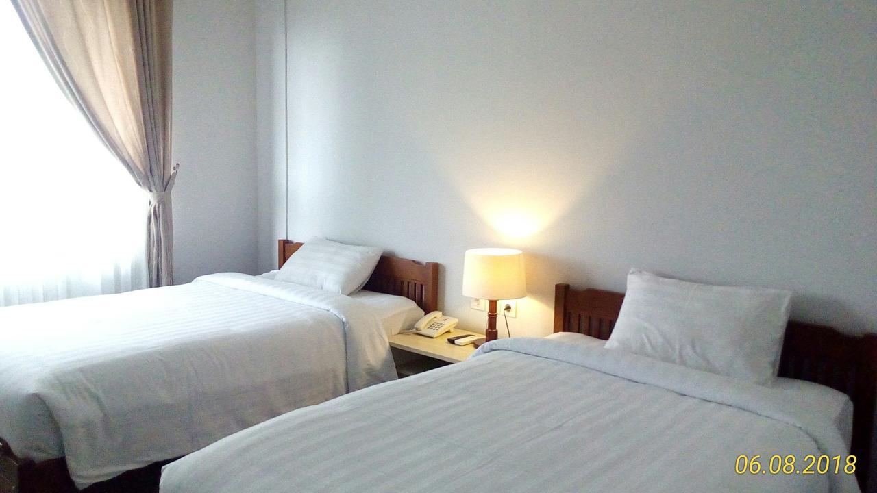 Dhyana Pura Hotel Mengwi Экстерьер фото