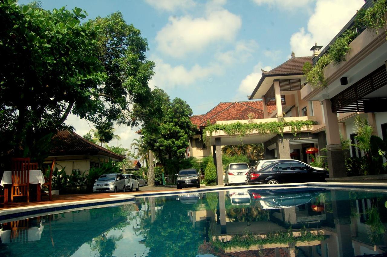 Dhyana Pura Hotel Mengwi Экстерьер фото