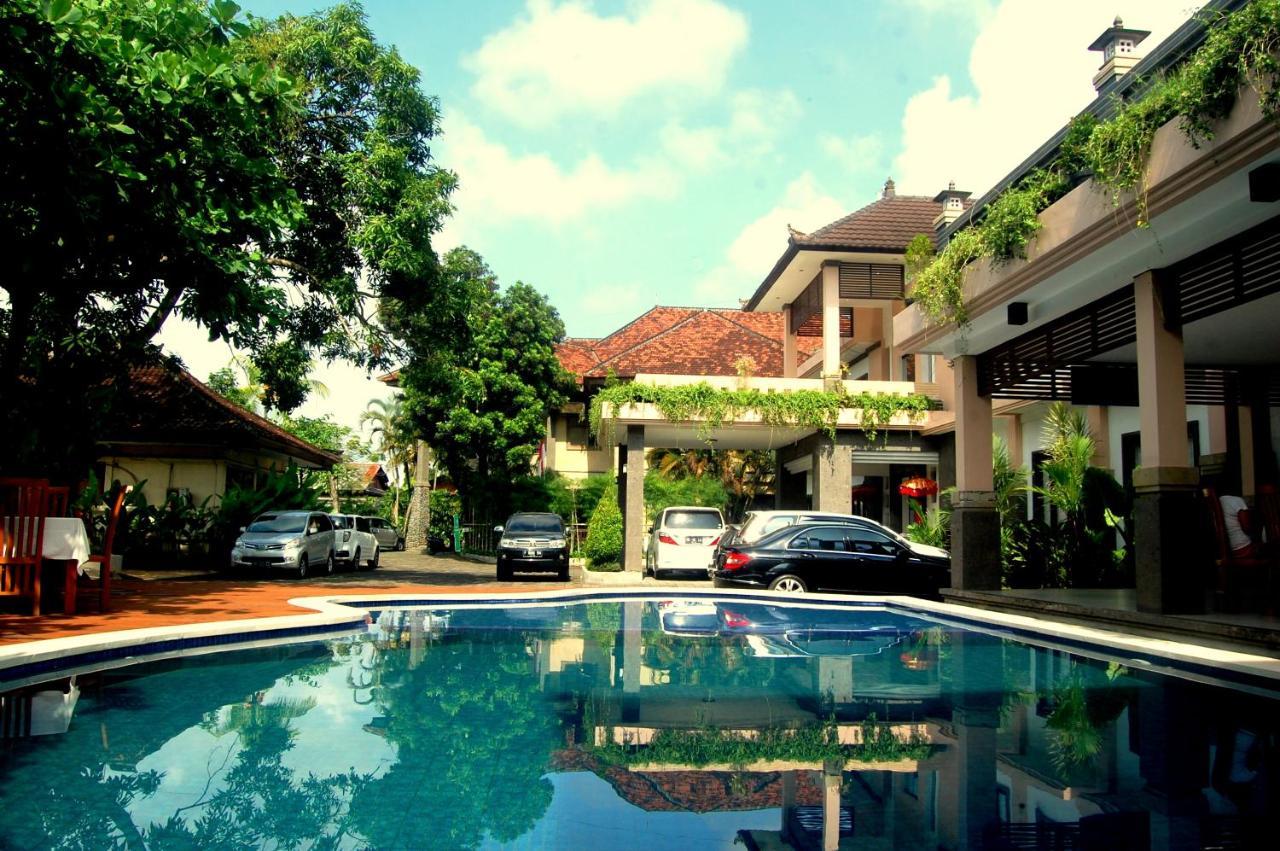 Dhyana Pura Hotel Mengwi Экстерьер фото