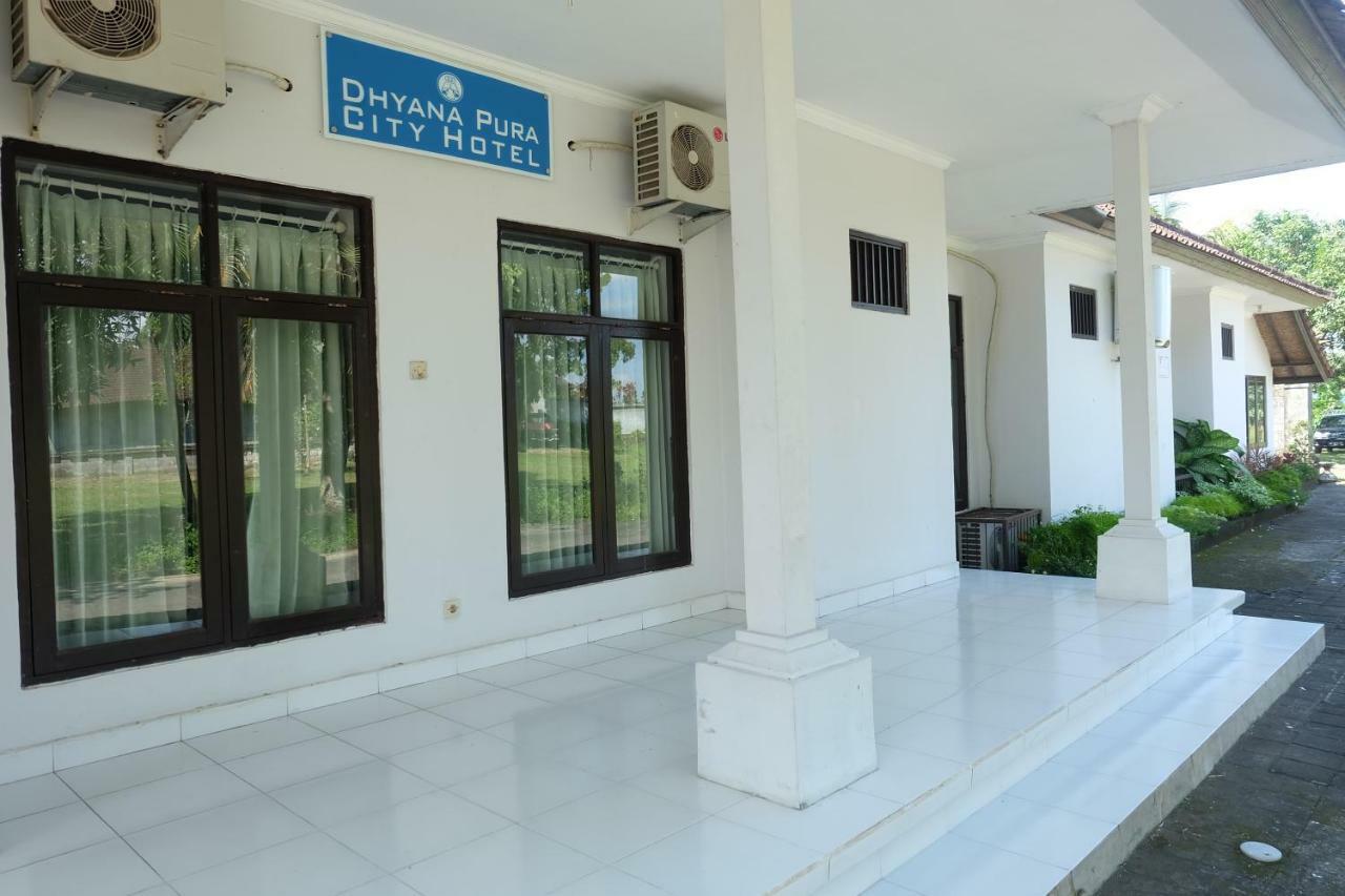 Dhyana Pura Hotel Mengwi Экстерьер фото